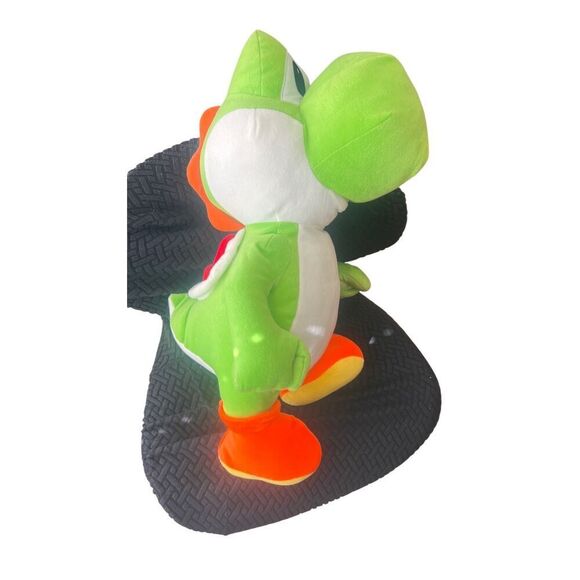 Super Mario Kids Yoshi Bedding jumbo Plush 20” - Picture 10 of 10